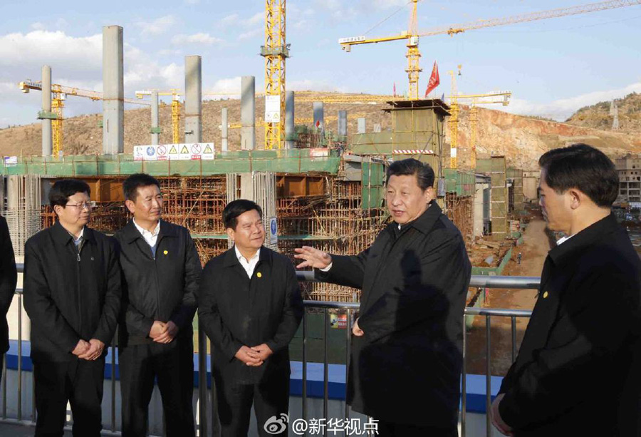 习近平考察昆明火车南站 要求确保工程质量 习近平考察昆明火车南站 要求确保工程质量