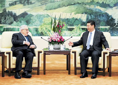 习近平会见美国前国务卿基辛格 习近平会见美国前国务卿基辛格