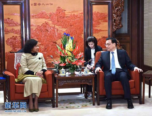 李克强会见南非国民议会议长姆贝特 李克强会见南非国民议会议长姆贝特